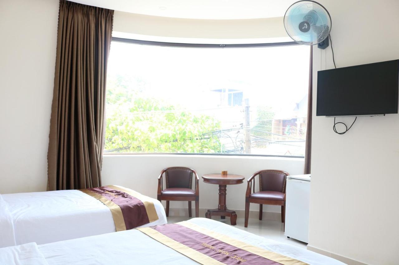Phuc Ngoc Hotel Da Nang Luaran gambar